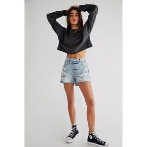 Free People Maggie Distressed Mid Rise Kiss Me blue Denim Jean Shorts 24 NWT